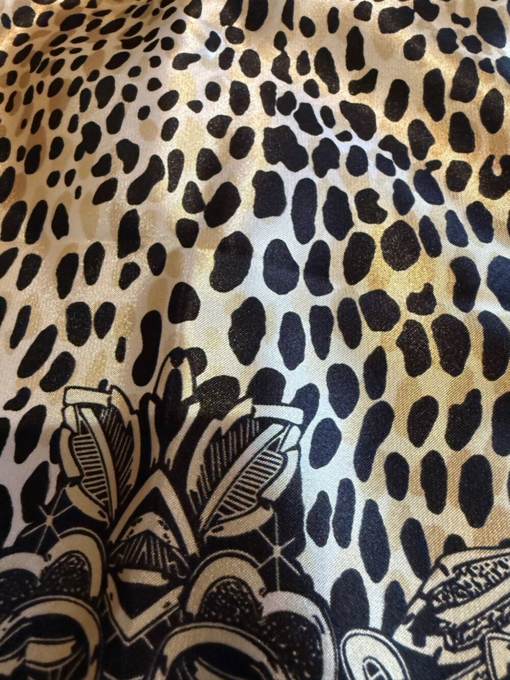 Animal Print Rectangular Scarf - Picture 3 of 5